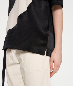 TEE BLOUSE CONTRAST BLACK