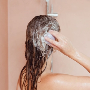 ROSY RISE SHAMPOO BAR